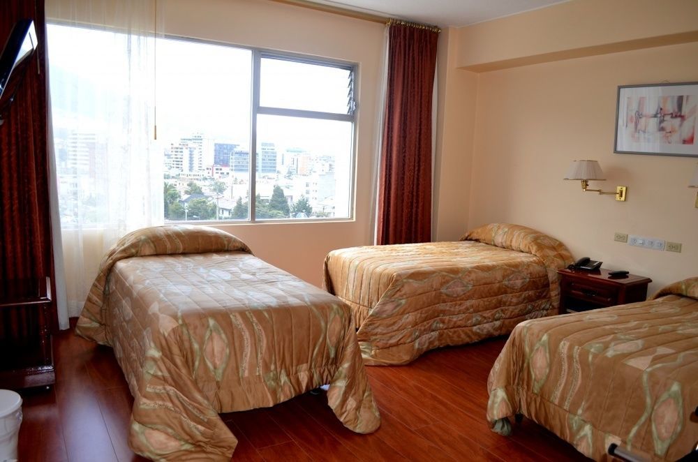 Hotel Tambo Real Кито Экстерьер фото